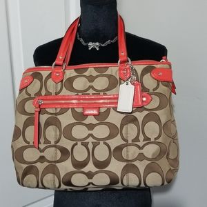 Coach Daisy Signature Tote